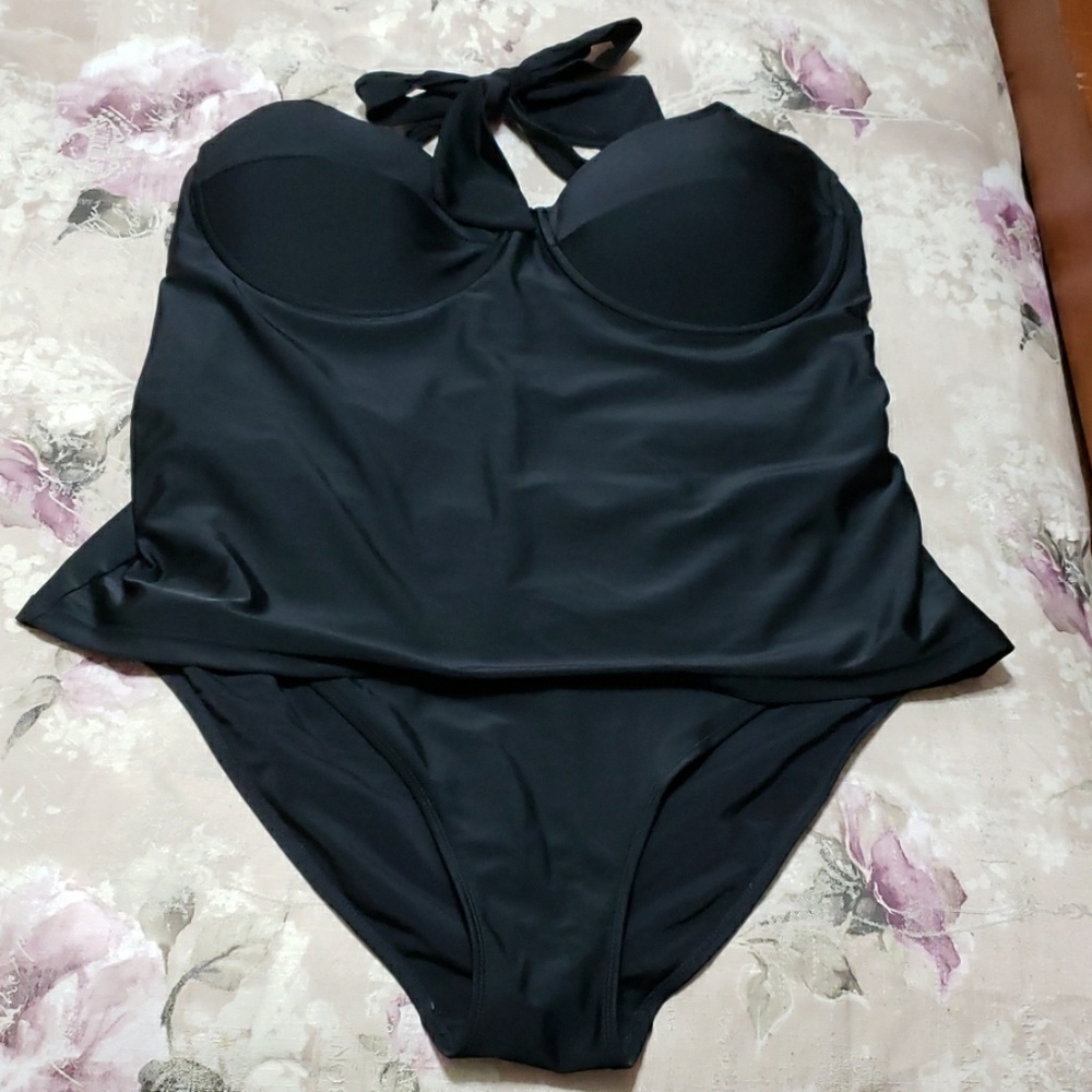 2X Black Halter One Piece Old Navy Swimsuit
